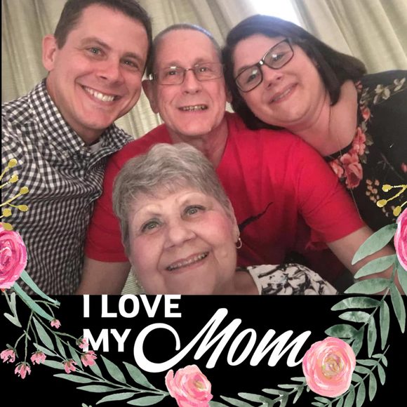 Meet your Posher, Kelli - Picture 1 of 1